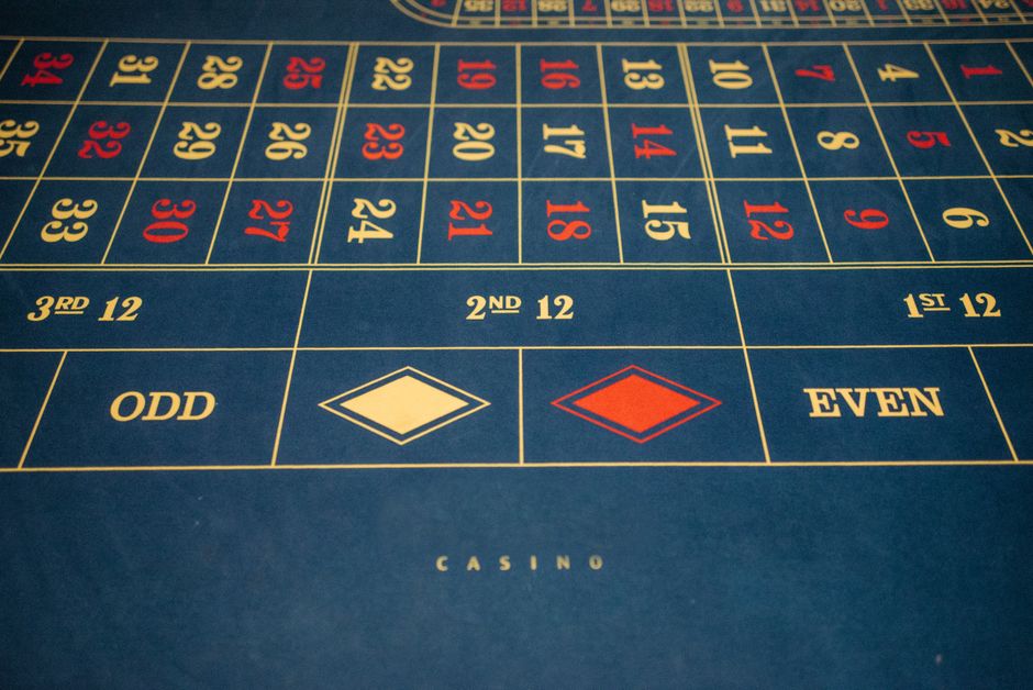 Beyond the Spin: What Separates Gamblers From Winners