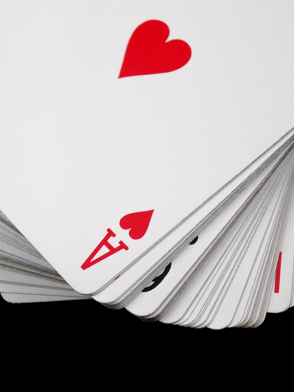 The Math and Mindset Behind Winning at Online Casinos